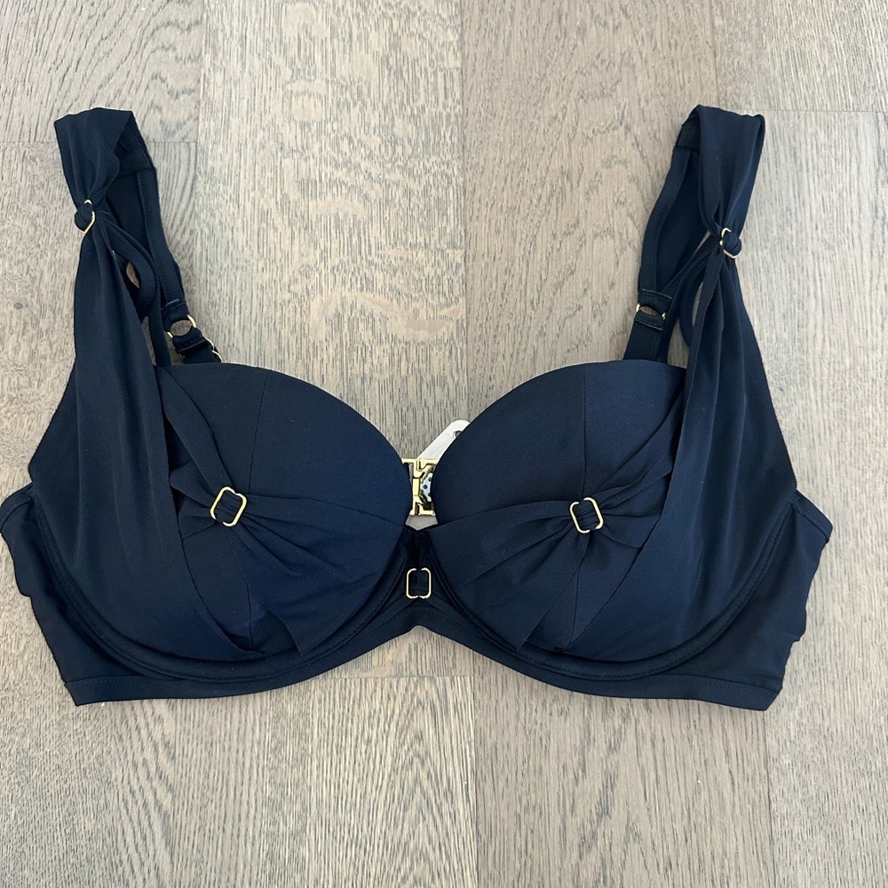 New Agent Provocateur Fergie Plunge Underwired Bra Bikini Top Black - Size 32DD